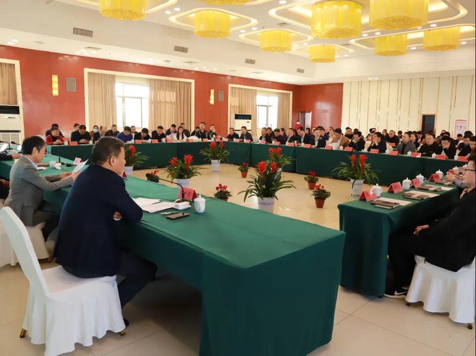 克難奮進(jìn) 勇往直前---淮鋼召開2022年度經(jīng)銷用戶座談會(huì)